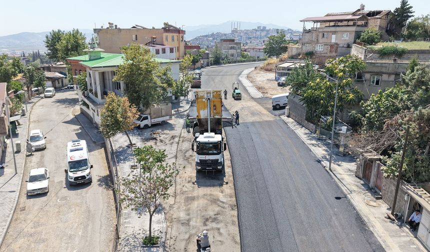 Kahramanmaraş'ta Gazneliler Caddesi Yeni Yüzüyle Hizmete Hazırlanıyor