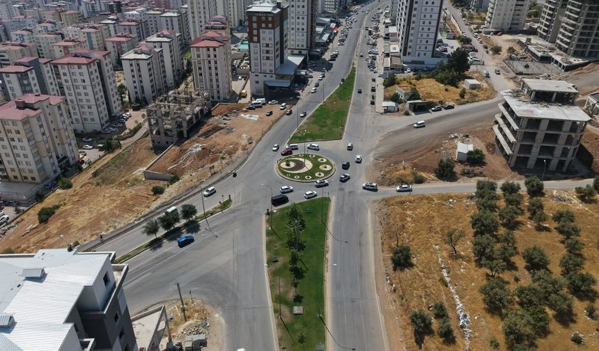 Kahramanmaraş’ta Kritik Kavşağa Neşter: Araç Kuyruklarının Azaltılması Hedefleniyor