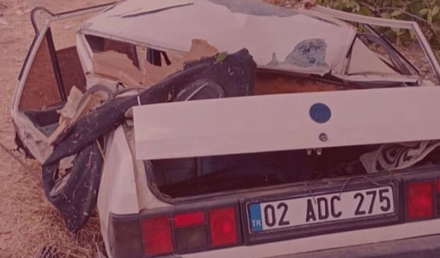 Kahramanmaraş’ta ağaca çarpan otomobilden acı haber: 2 can kaybı