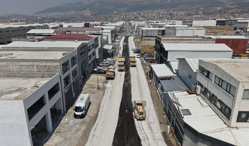 Kahramanmaraş Yeni Sanayi Sitesi'nde Asfalt Çalışmaları Başladı