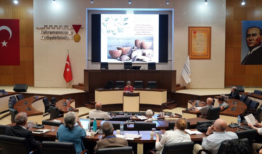 Kahramanmaraş’ta binlerce yıllık çömleklerin sırrı araştırılıyor: Bilim insanları Domuztepe’yi konuştu