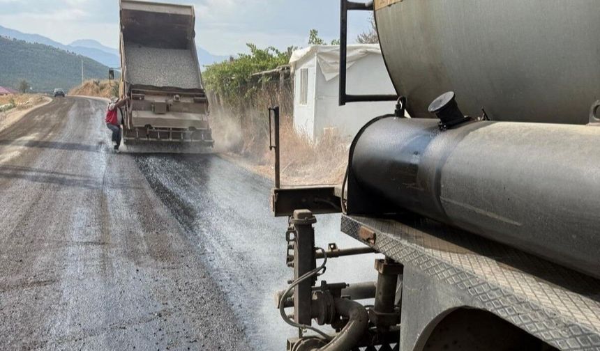 Kahramanmaraş’ta kış öncesi yol seferberliği: Göksun’da çalışma başladı