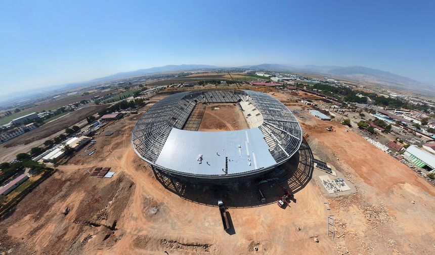Kahramanmaraş’ın 2 milyar TL’lik stadyumunda yeni aşama: Tribünler tamamlandı