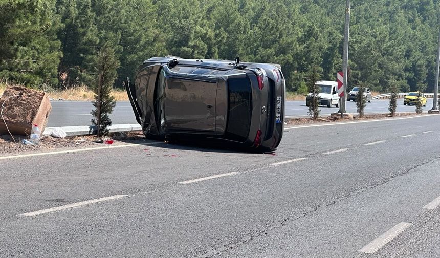 Kahramanmaraş Kuzey Çevre Yolu’nda kaza: Otomobil takla attı!