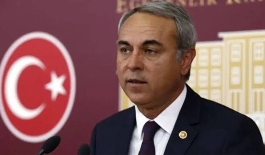 Mesut Dedeoğlu'nun Acı Günü! Annesi Solmaz Dedeoğlu Vefat Etti