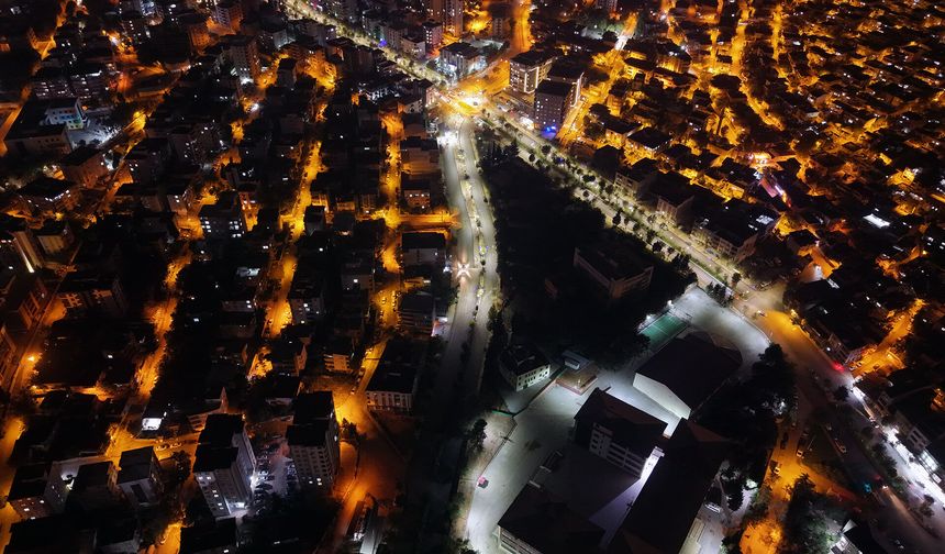 Kahramanmaraş’ta 14 milyon liralık yol yatırımı: 4 bin 700 ton asfalt serildi