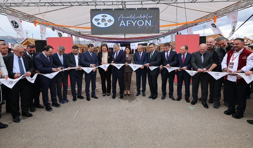 Kahramanmaraş’ın eşsiz lezzetleri Afyon’da görücüye çıktı