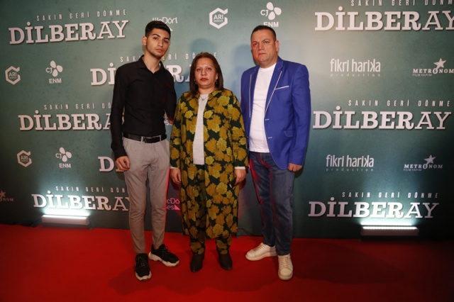 Dilberay filminin galasında yıldızlar geçidi