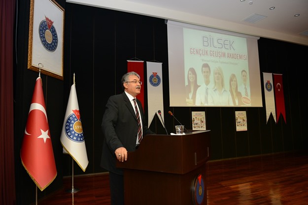 “Gençlik Gelişim Akademisi” KSÜ’de Start Verdi