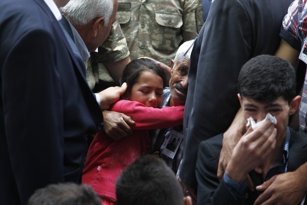 Şehit Piyade Sözleşmeli Er Mehmet Demir son yolculuğuna uğurlandı