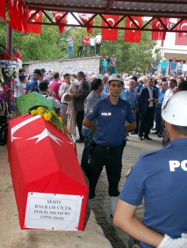 Şehit Çiçek son yolculuğa uğurlandı