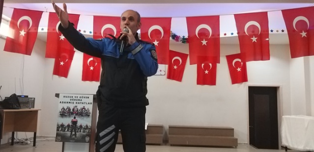 Polis abileriyle minik öğrencilerin muhteşem buluşması