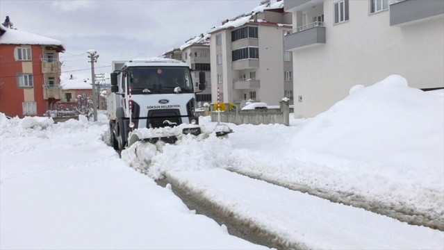 Kahramanmaraş'ta kar güzelliği havadan görüntülendi