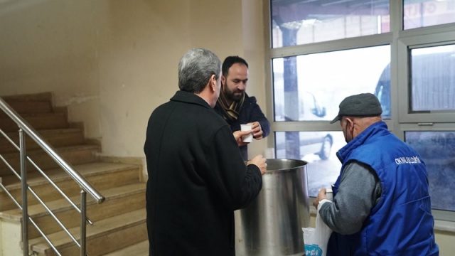 Kahramanmaraş Büyükşehir'den Vatandaşlara Çorba İkramı