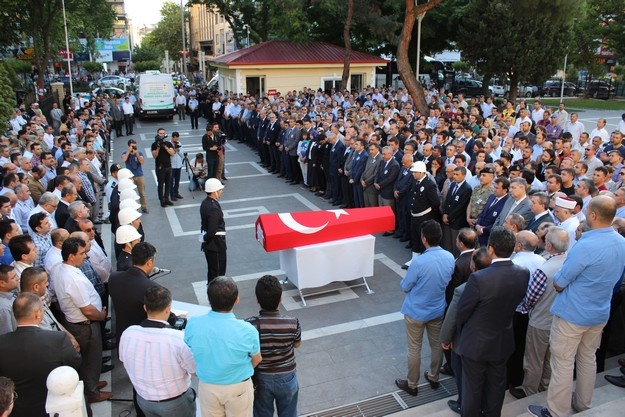 Vali Yardımcısı Kurtoğlu'nun cenazesi memleketine uğurlandı