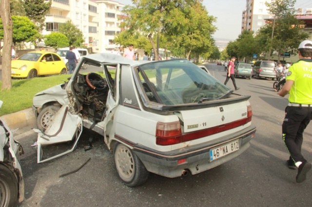 Kahramanmaraş’ta trafik kazası: 8 yaralı