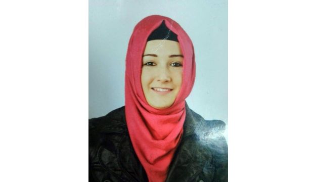 Eşini Öldürüp Dereye Attığı İddia Edilen Şahıs Ve Akrabası Tutuklandı