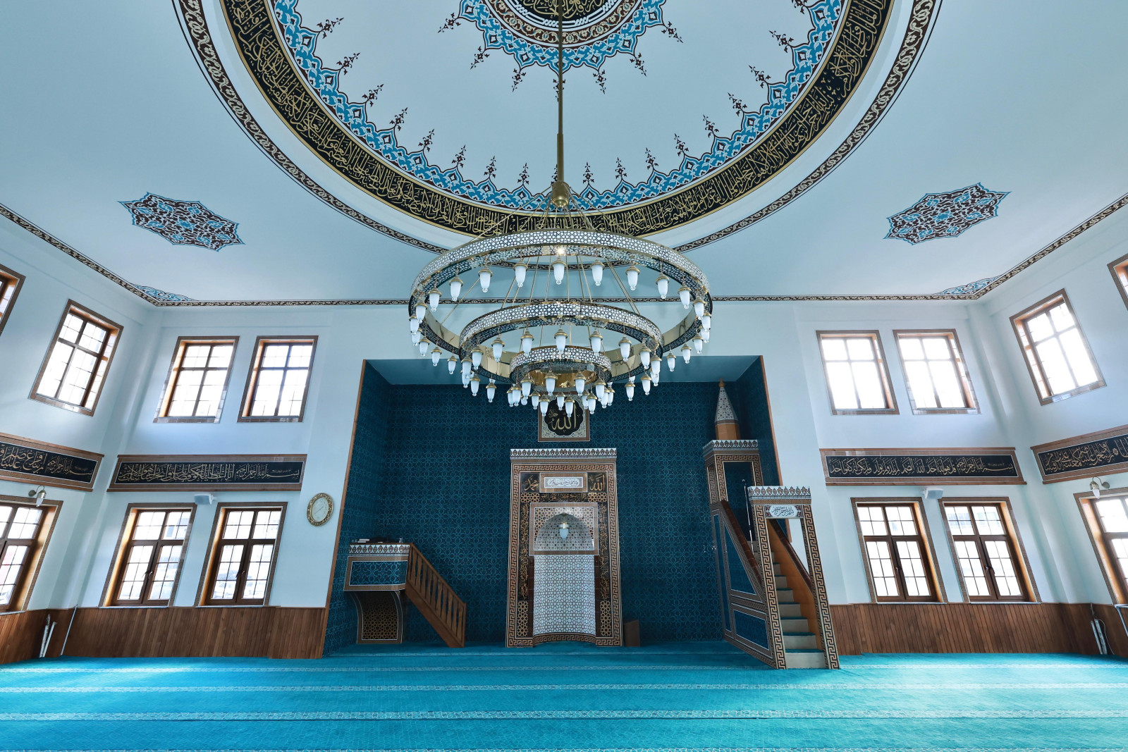 Camii Ve Taziye Evi 2