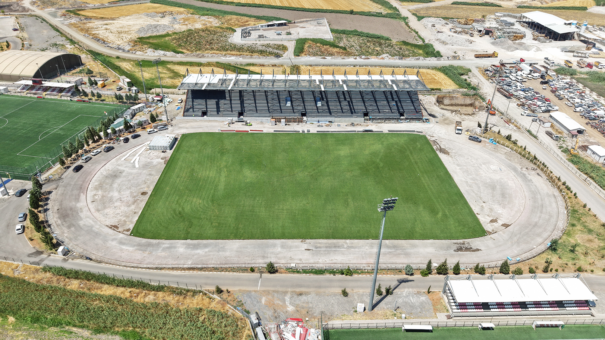 Futbol Sahası (10)