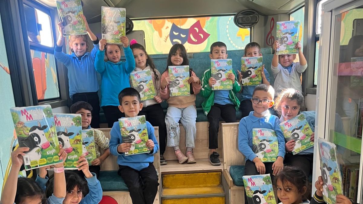Mobil Çocuk Kütüphanesi (3)