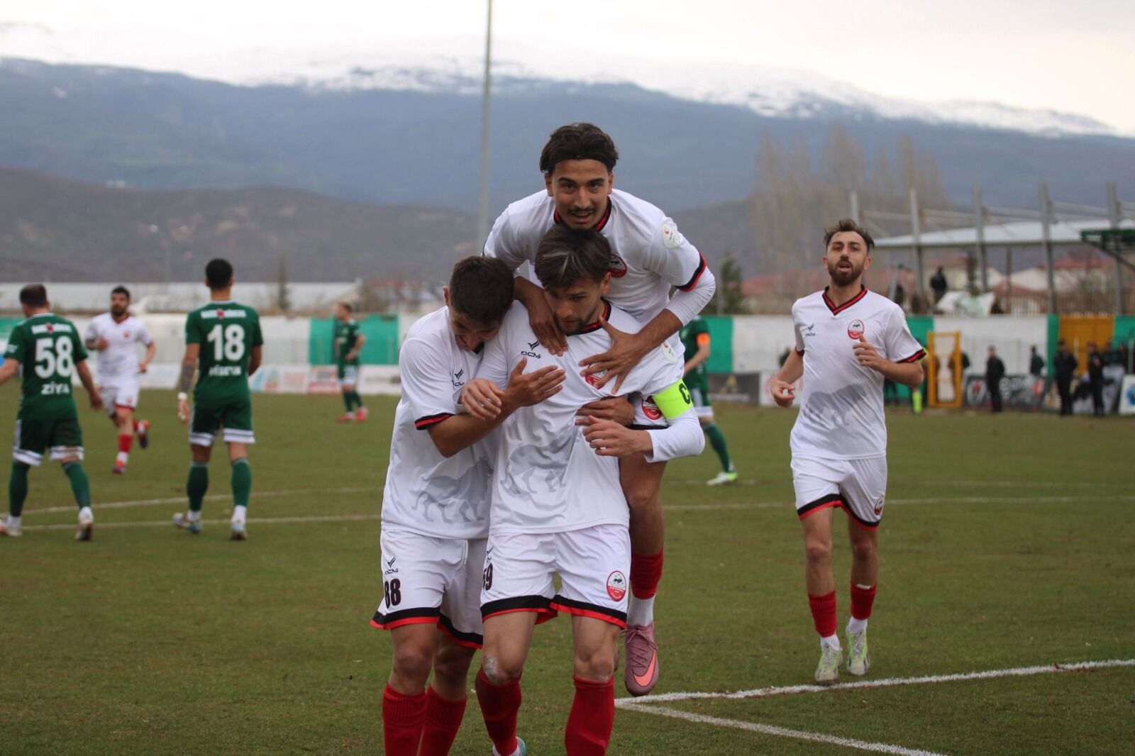 Whatsapp Image 2026 03 25 At 17.21.56 (1)