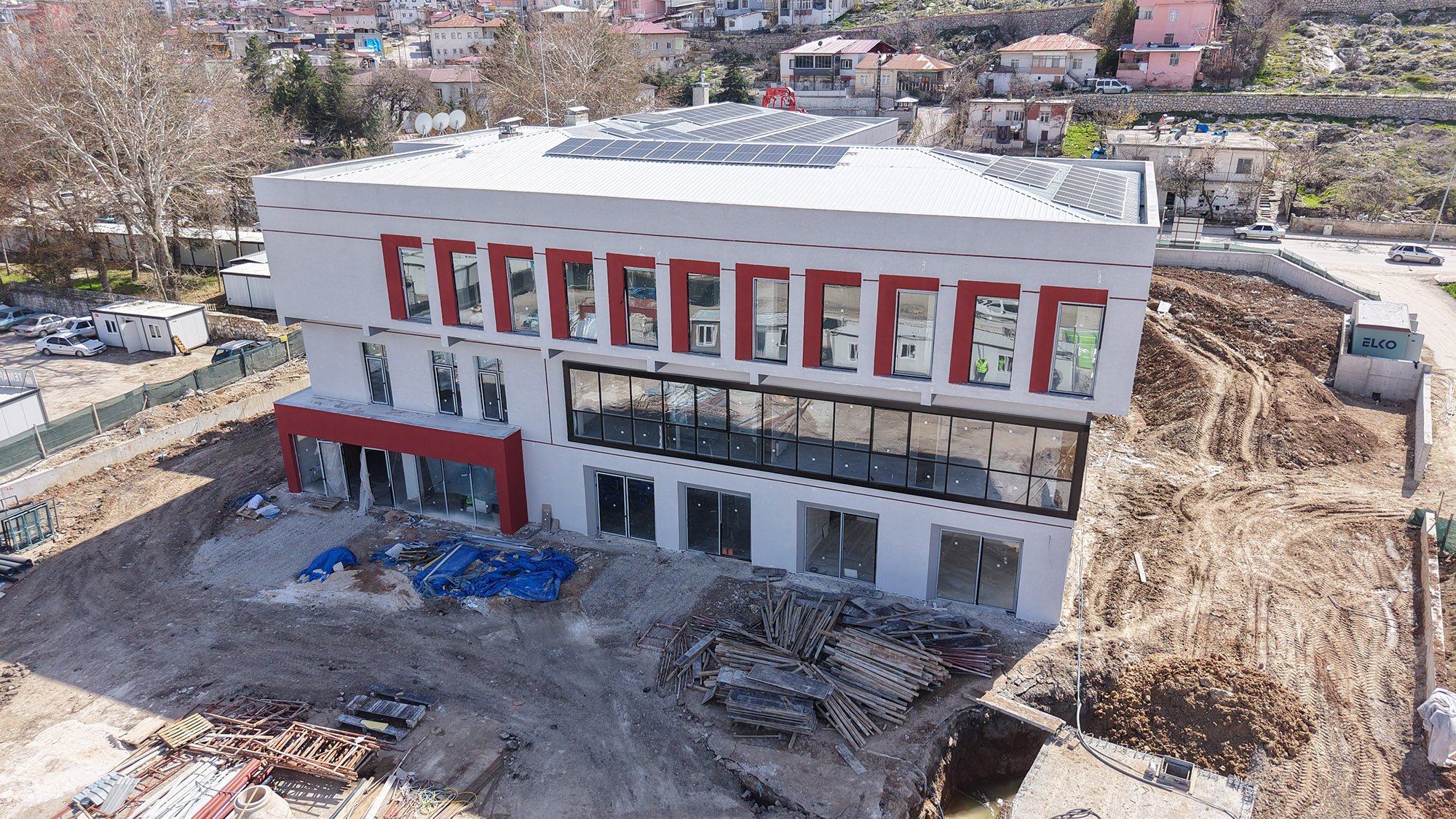 Elbitan İlçe Halk Kütüphanesi (3)