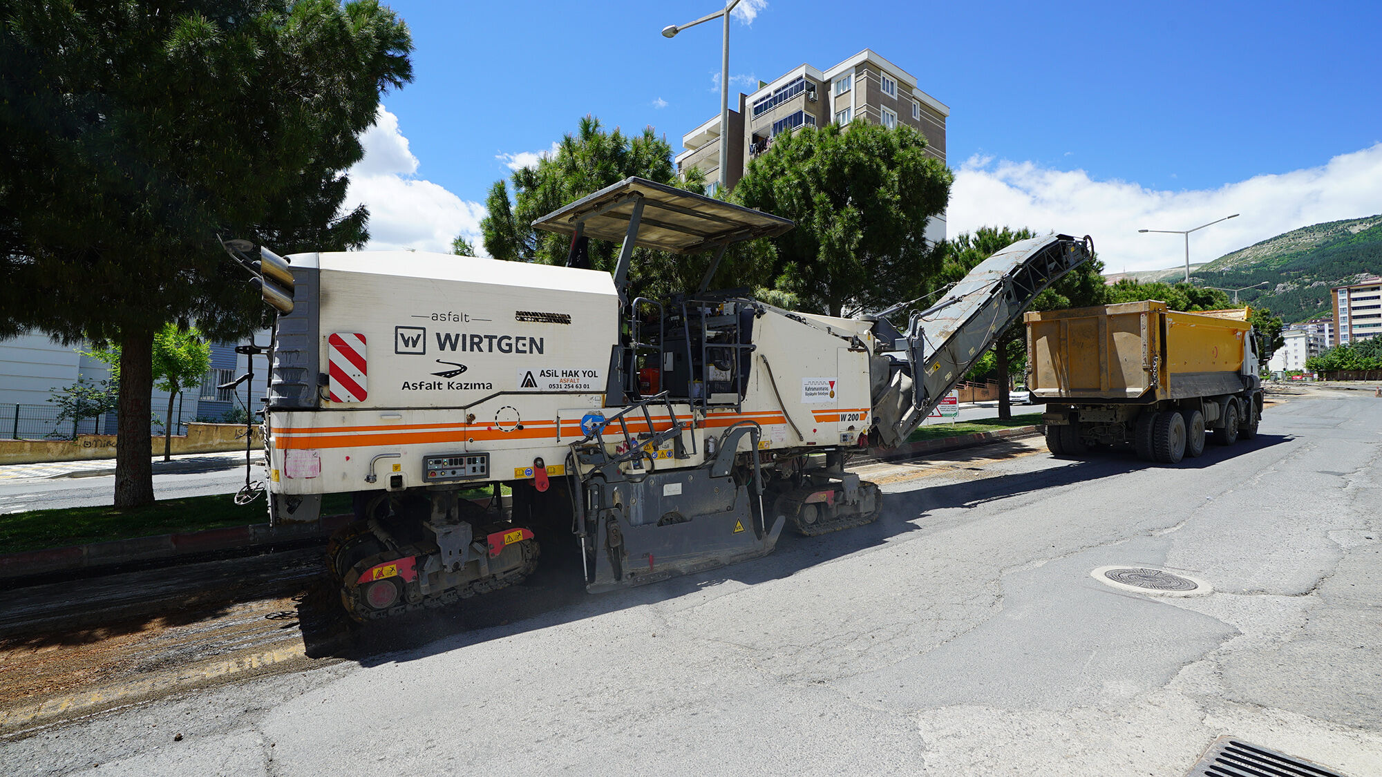 Ahır Dağı Caddesi (3)