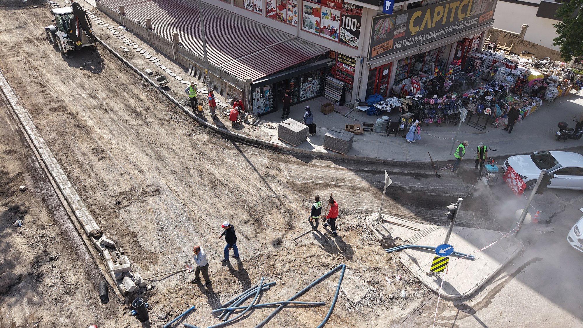 Cahit Zarifoğlu Caddesi (4)