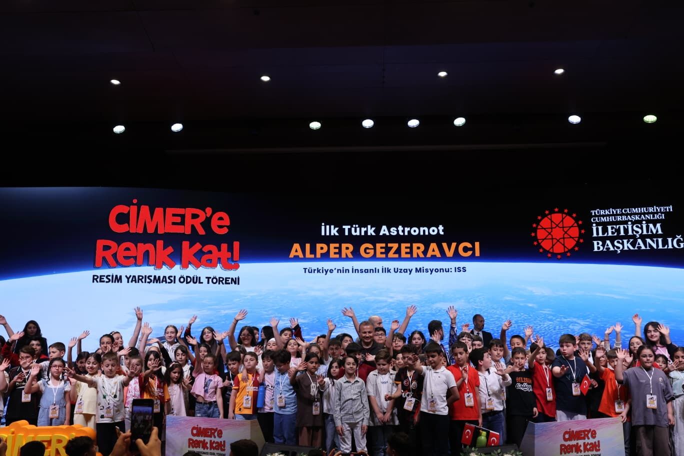 10 C İ M E Re Renk Kat Resim Yarışması Ödül Töreni
