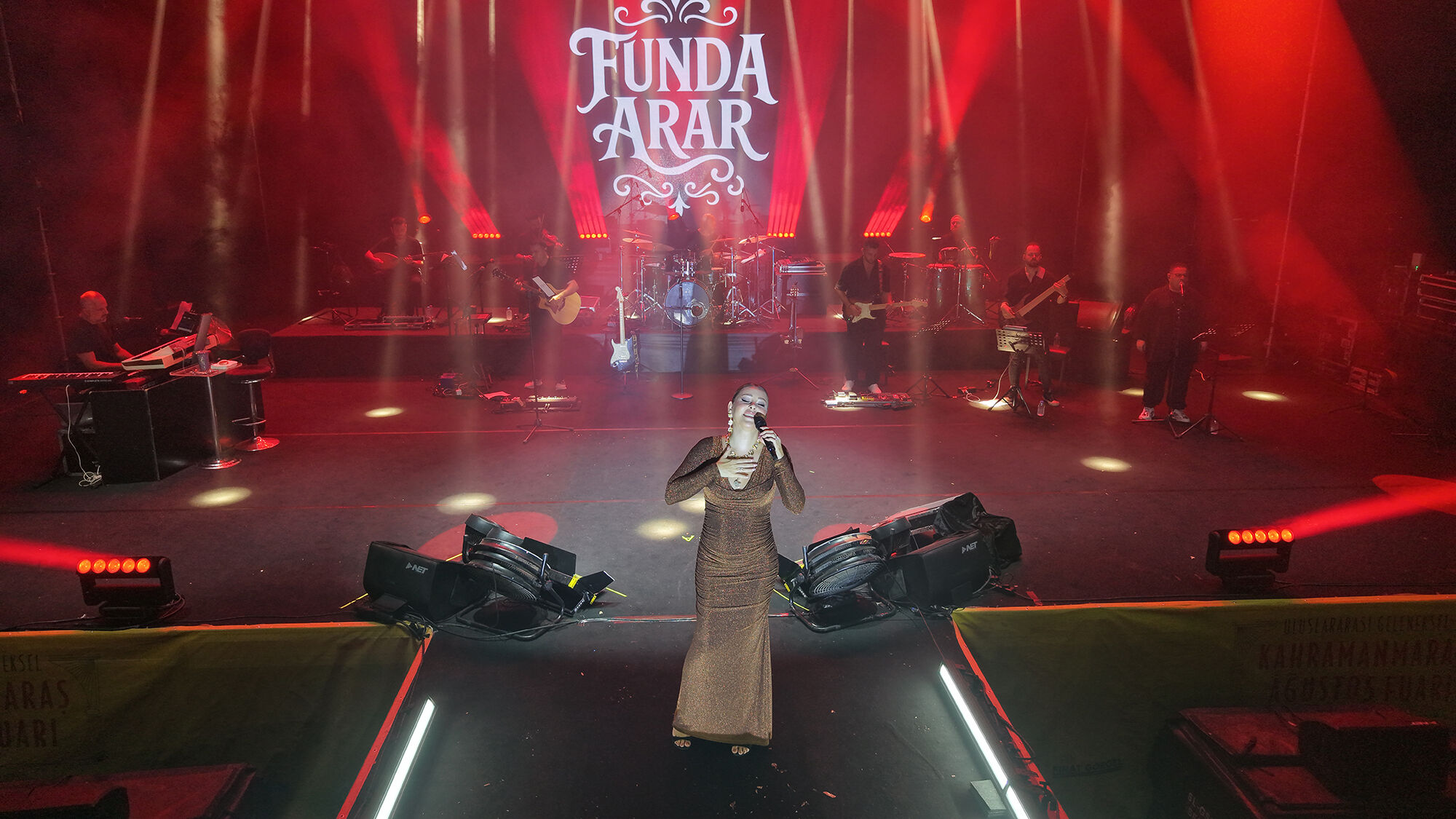 Funda Arar Konseri2