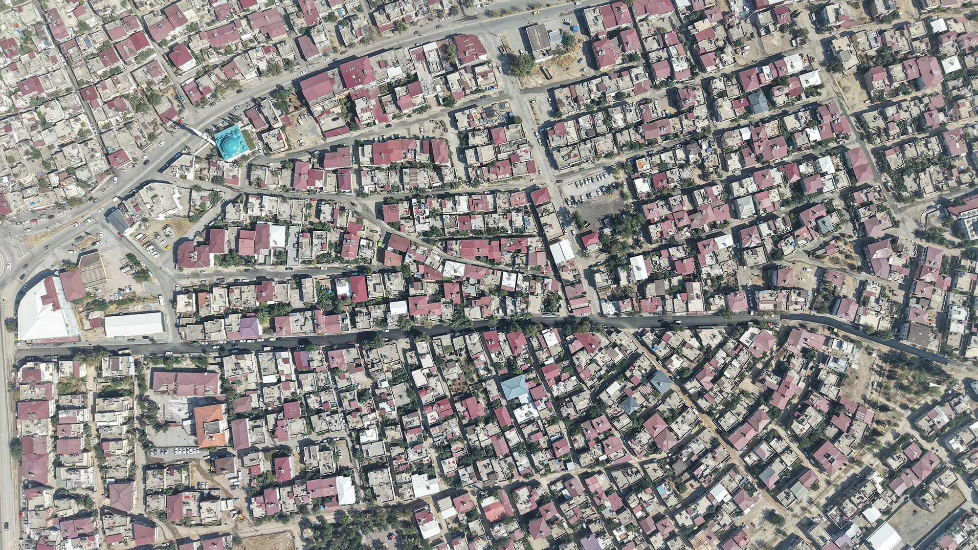 Kahramanmaraş’ta Alpaslan Caddesi sil baştan yenileniyor