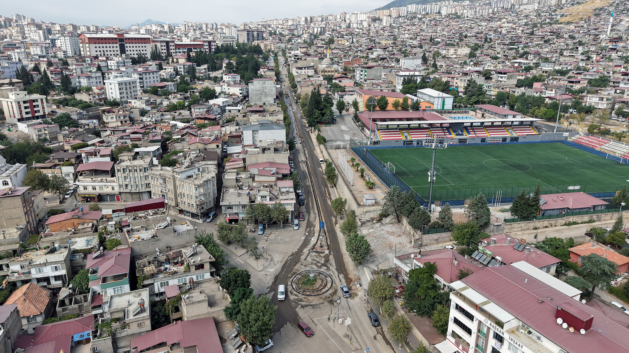 Kahramanmaraş’ta bir bulvar daha sil baştan yenileniyor