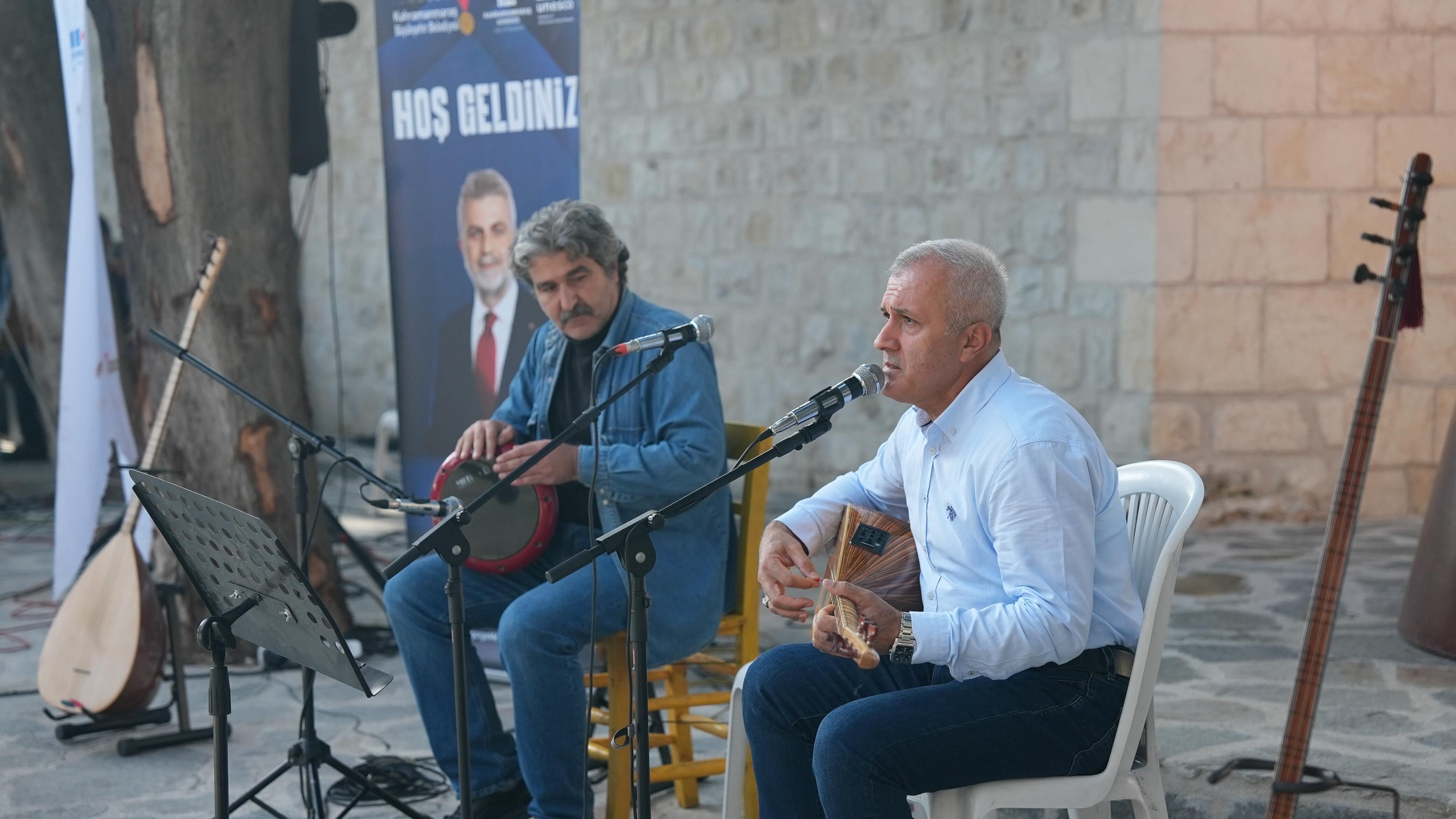 Aşıklar Atışması5