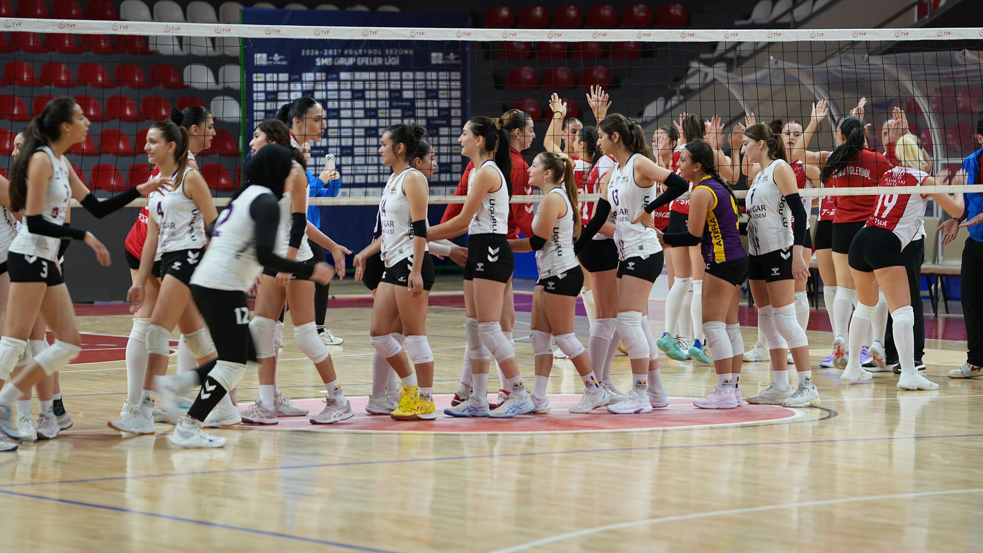 Voleybol Maçı3 (1)