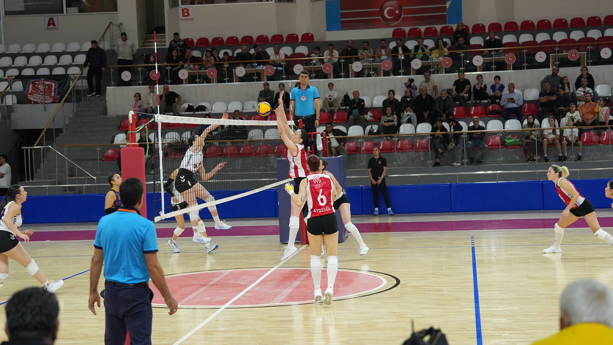 Voleybol Maçı7